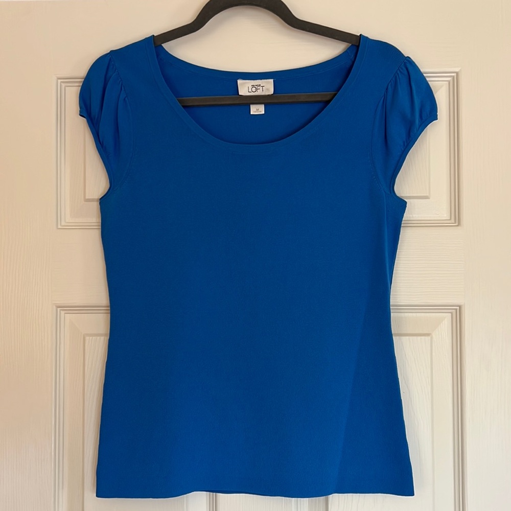 Loft Cap-sleeved shirt.